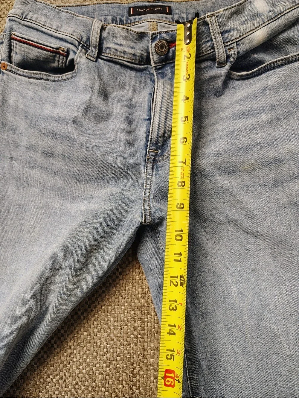 Tommy Hilfiger Jeans Mens 34x32 Straight Leg Light Wash Blue Denim 5-Pocket